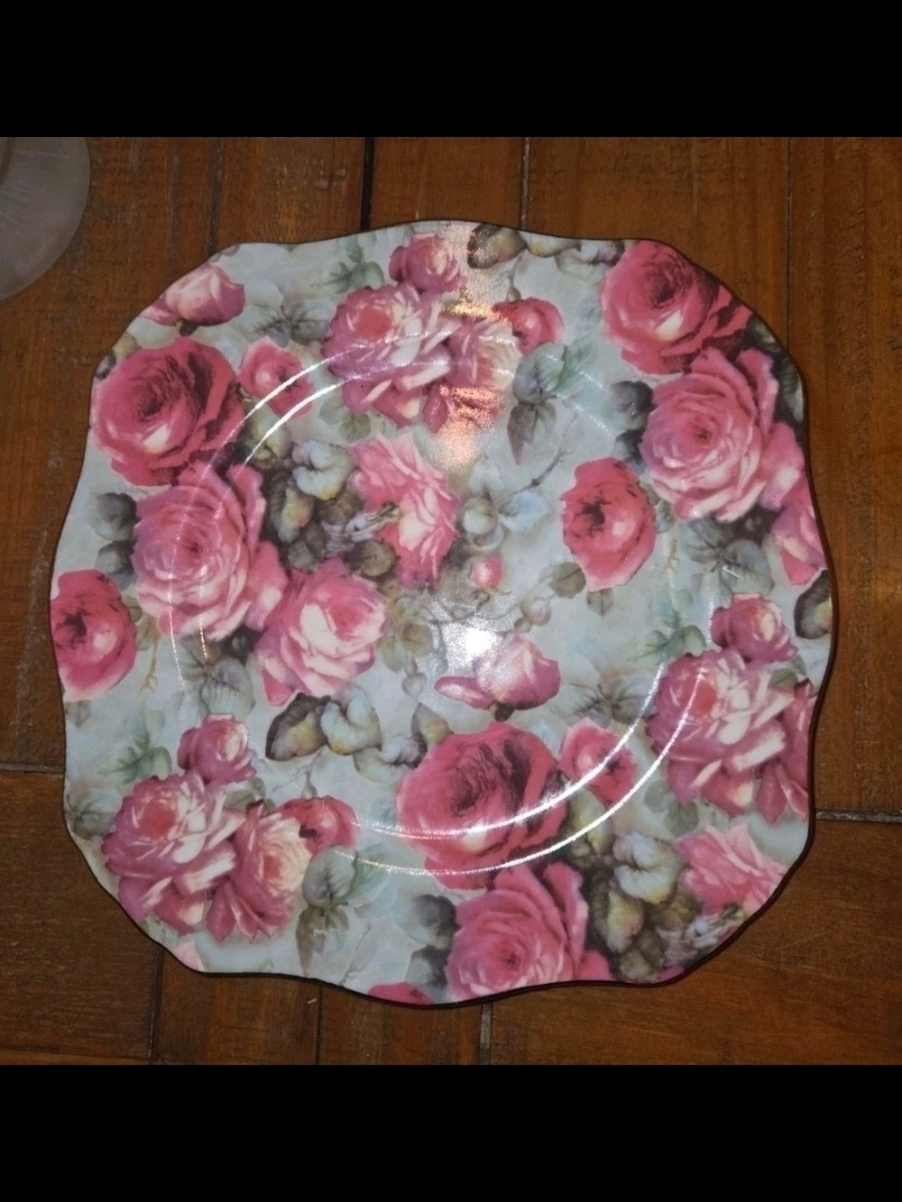 Floral Pink Rose Scalloped Dinner Plate - Elegant Rose Pattern